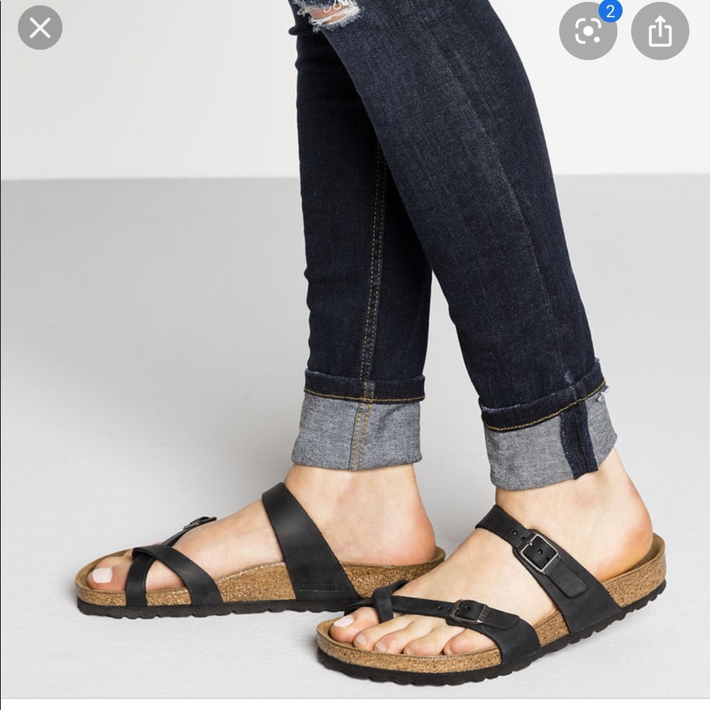 Birkenstock Mayari in Black Size 40 or size 9
